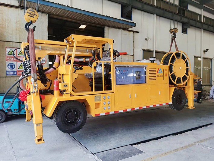 疫情防控不松懈，柴油機礦用混凝土濕式噴射車正常發(fā)貨！
